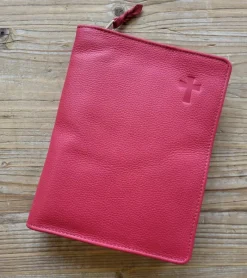 Andre Bibelomslag Rødt læder, Lille* Bibelomslag Og Navnetryk|Bibelen