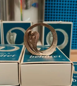 Maria Laach BronzeEngel, Beskyttet og bevaret, Mini* Dåbshilsner|Kirker Og Foreninger