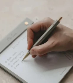 Eulenschnitt Grå kuglepen med hjerte i æske* Bibelen|Bøger Om Tro