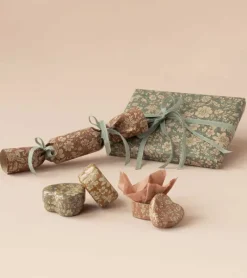 Maileg Metal hjerteæske, Blossom, sæt med 2 – Okker/Rosa,* Små Gaver|Accessories