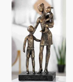 Gilde Skulptur: Mor med søn og datter, 26 cm* Gave-ideer|Mors Dag