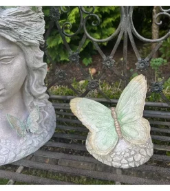 La Vida Sommerfugl på sten m. LED* Kirkegården|Sorg-bearbejdning